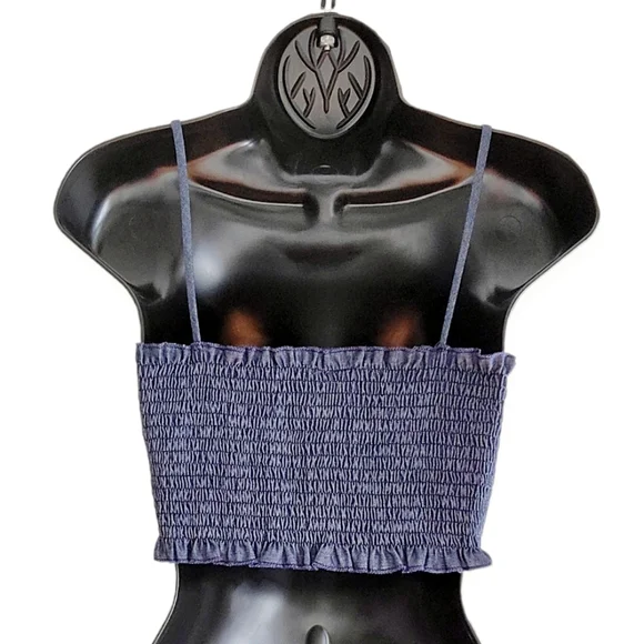 Bandana Crop Top - Picture 3 of 3